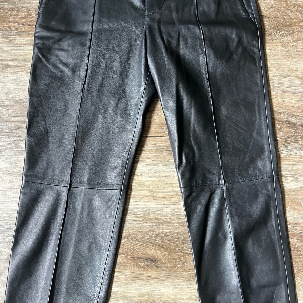 Vince Black Leather High Waisted Pleated Pants Size 4 - Picture 3 of 9